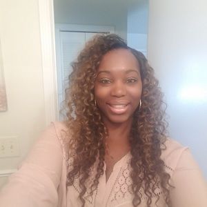 Meet your Posher, Quinn